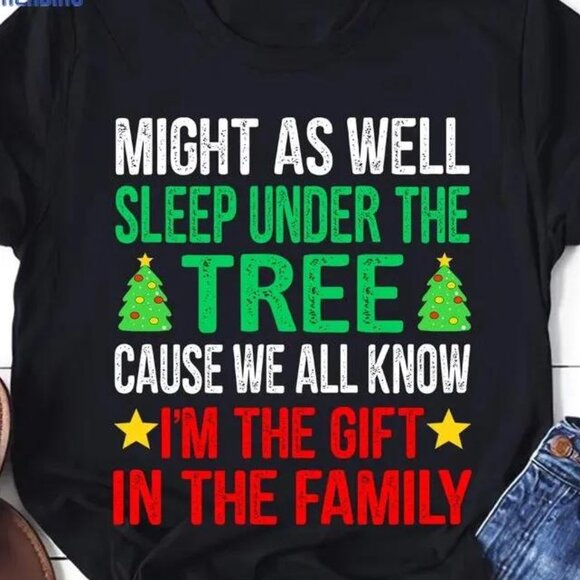 Tops - Im The Gift In The Family Classic Tee Unisex Tshirt